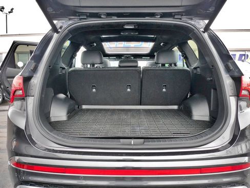 Used 2022 Hyundai Santa Fe Calligraphy image 17