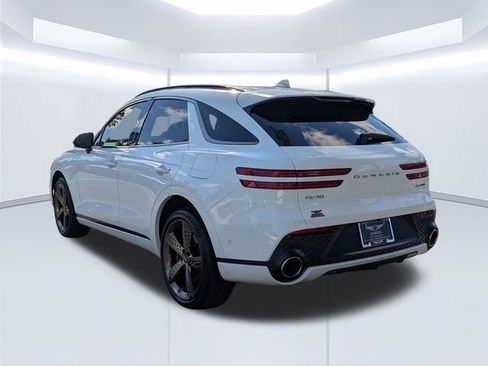 Used 2025 Genesis GV70 3.5T Sport w/ Sport Advanced Package AWD/4WD image 7