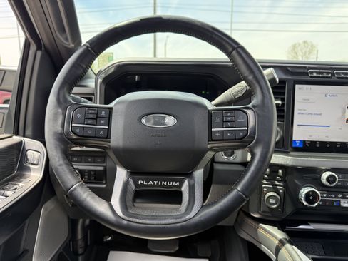 Used 2024 Ford F450 Platinum w/ FX4 Off-Road Package AWD/4WD image 17