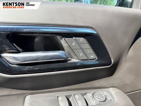 Used 2025 Chevrolet Suburban RST w/ RST Capability Package AWD/4WD image 20