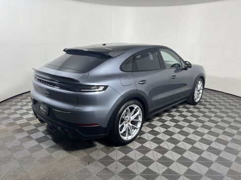 Certified 2026 Porsche Cayenne Turbo GT AWD/4WD image 7