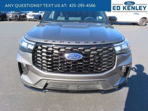 Used 2025 Ford Explorer ST-Line w/ Premium Package AWD/4WD image 28