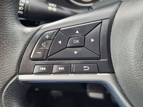 Certified 2025 Nissan Altima 2.5 SV FWD image 12