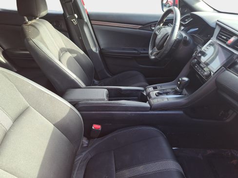 Used 2020 Honda Civic Sport image 10