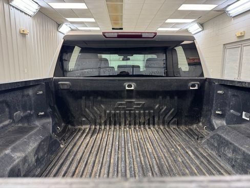 Used 2021 Chevrolet Silverado 1500 W/T w/ WT Value Package AWD/4WD image 26