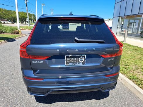 Used 2024 Volvo XC60 B5 Plus w/ Climate Package AWD/4WD image 6