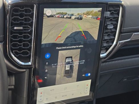 New 2025 Ford Ranger Lariat w/ FX4 Off-Road Package image 5