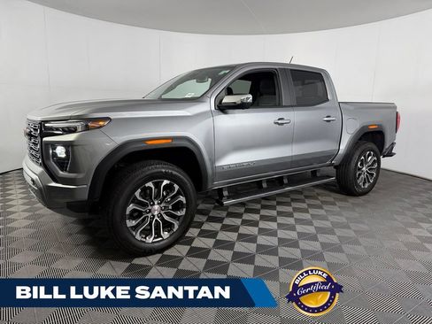 Used 2024 GMC Canyon Denali AWD/4WD image 1