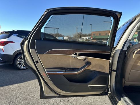 Used 2019 Audi A8 L 3.0T w/ Executive Package image 29