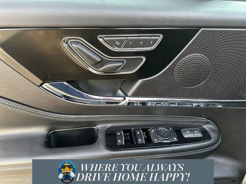 New 2026 Lincoln Corsair Premiere image 11