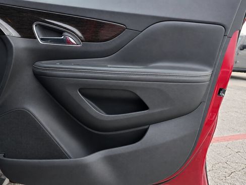 Certified 2015 Buick Encore Convenience FWD image 39