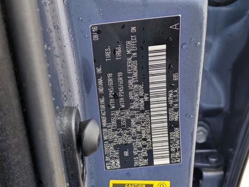 Used 2016 Toyota Highlander XLE image 15