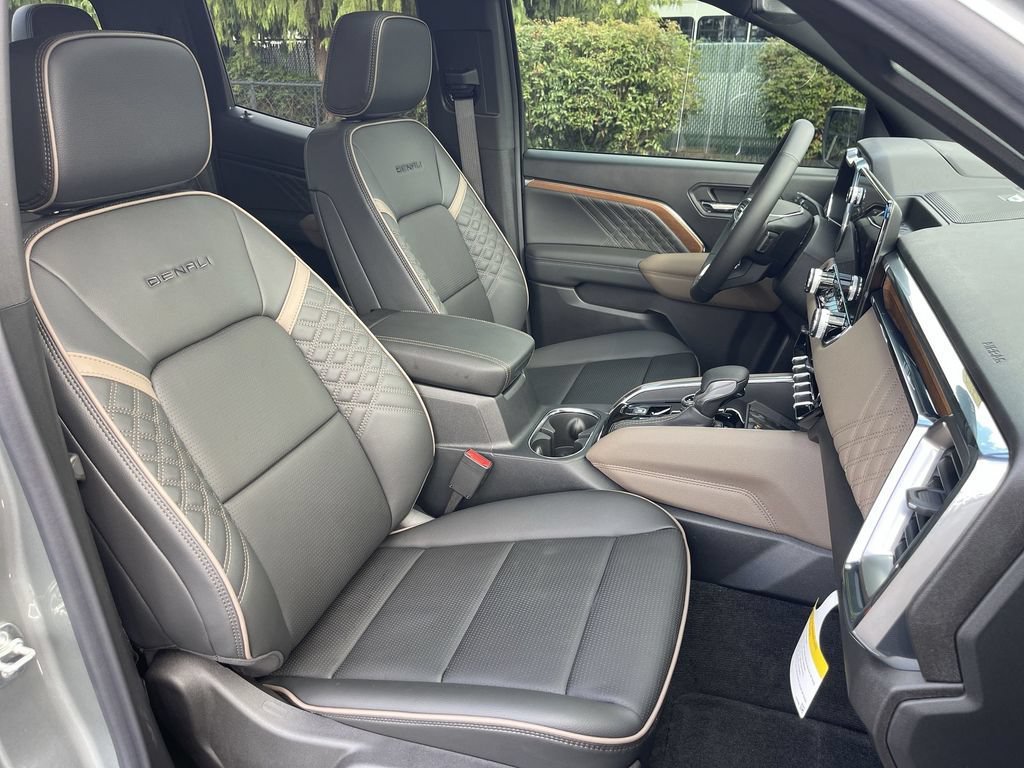 New 2026 GMC Canyon Denali AWD/4WD image 29
