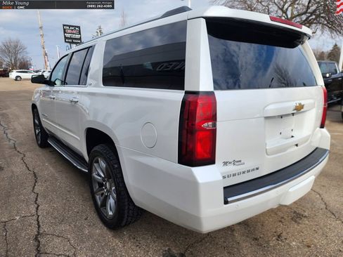 Used 2016 Chevrolet Suburban LTZ image 7