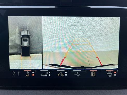 Used 2024 GMC Sierra 2500 Denali w/ Denali Reserve Package image 13