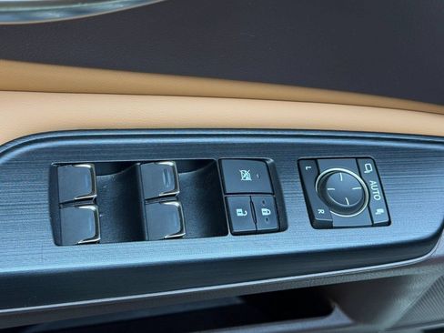 Certified 2021 Lexus ES 350 w/ Premium Package FWD image 26