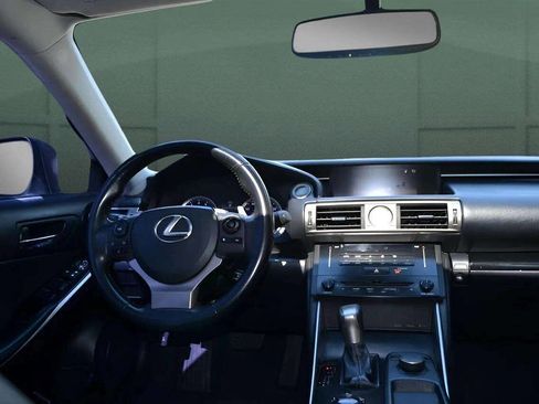 Used 2014 Lexus IS 250 image 24