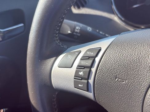Used 2009 Saturn Sky RWD image 42