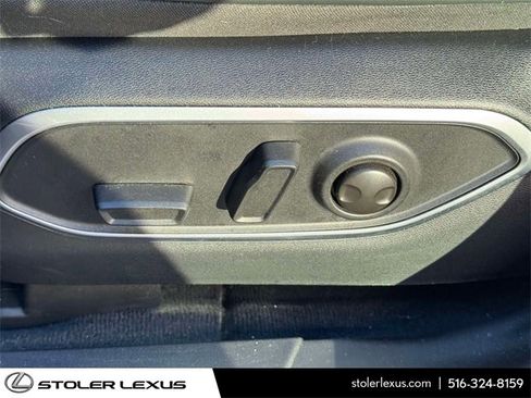 Used 2025 Jeep Wagoneer S Limited image 16