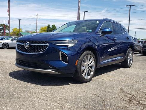 Used 2022 Buick Envision Avenir w/ Technology Package II AWD/4WD image 8