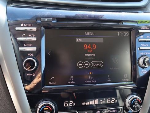 Used 2024 Nissan Murano SV image 37