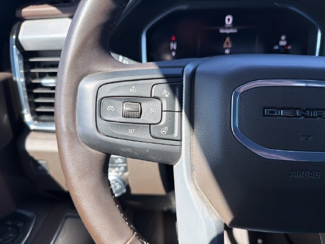 Used 2024 GMC Sierra 2500 Denali AWD/4WD image 17
