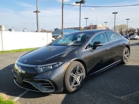 Used 2023 Mercedes-Benz EQS 450+ 4MATIC Sedan w/ AMG Line Exterior Package image 4