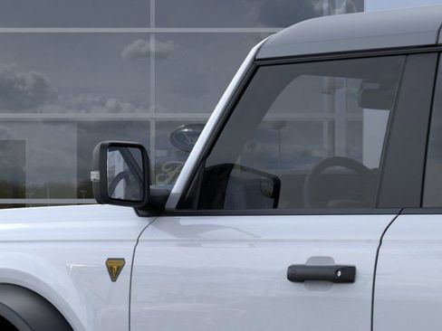 New 2025 Ford Bronco Badlands image 22