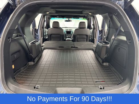 Used 2016 Ford Explorer XLT w/ Equipment Group 202A AWD/4WD image 42