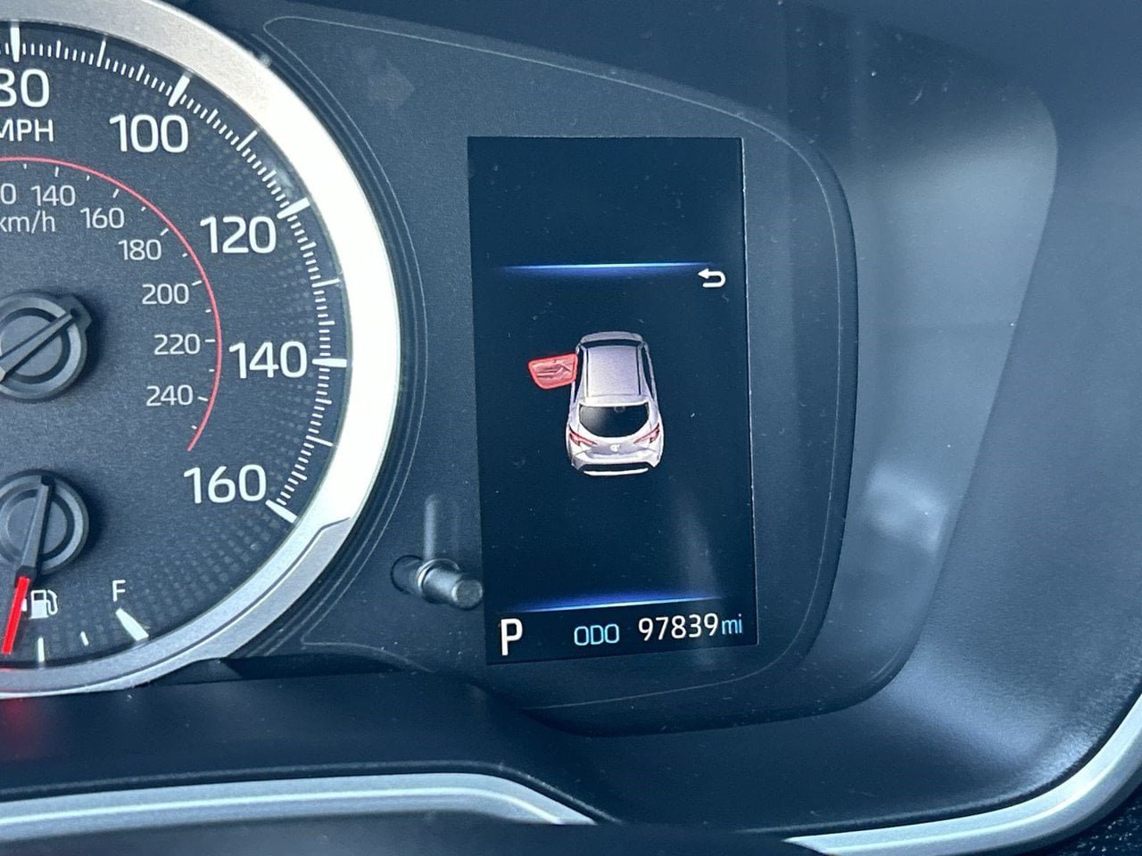 Used 2019 Toyota Corolla SE w/ SE Option Package FWD image 29