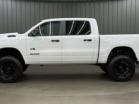 Used 2023 RAM 1500 Big Horn AWD/4WD image 2