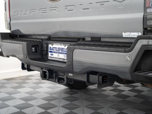 Used 2024 Ford F350 Lariat w/ Lariat Ultimate Package AWD/4WD image 9