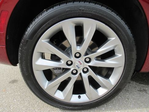 Used 2023 Buick Envision Avenir FWD image 8
