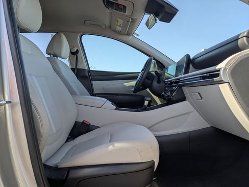 Certified 2025 Hyundai Tucson SEL FWD image 11
