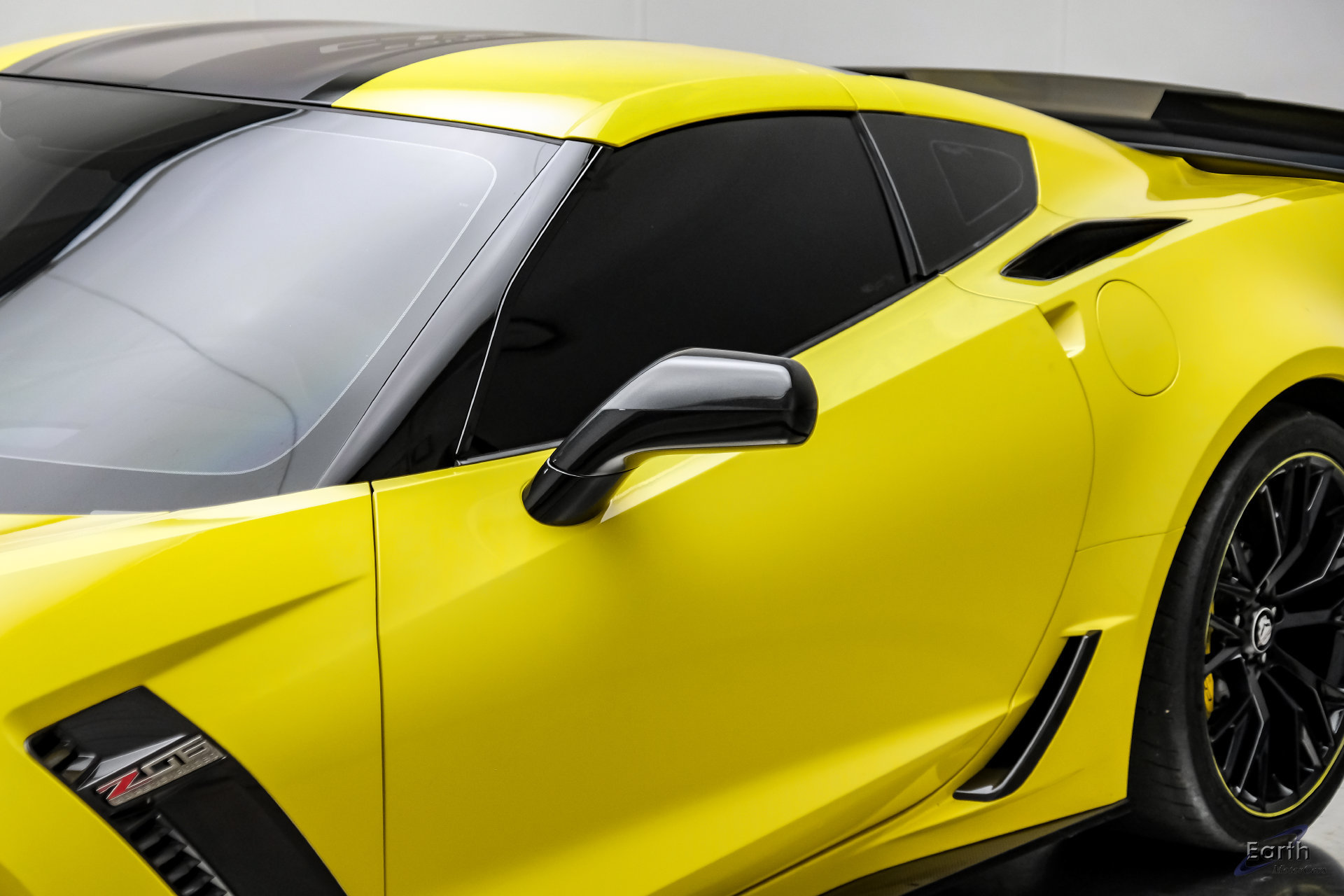 Used 2016 Chevrolet Corvette Z06 w/ C7.r Special Edition RWD image 34