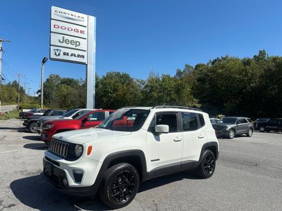Used 2019 Jeep Renegade Latitude w/ Cold Weather Group