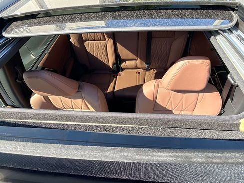 New 2026 Mitsubishi Outlander SEL image 23