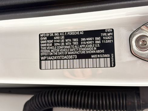 Used 2026 Porsche Cayenne image 21