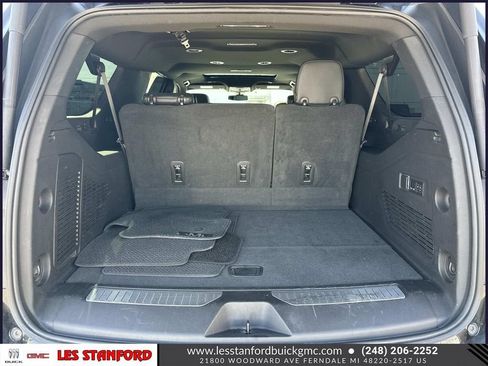 Used 2022 GMC Yukon XL Denali AWD/4WD image 11