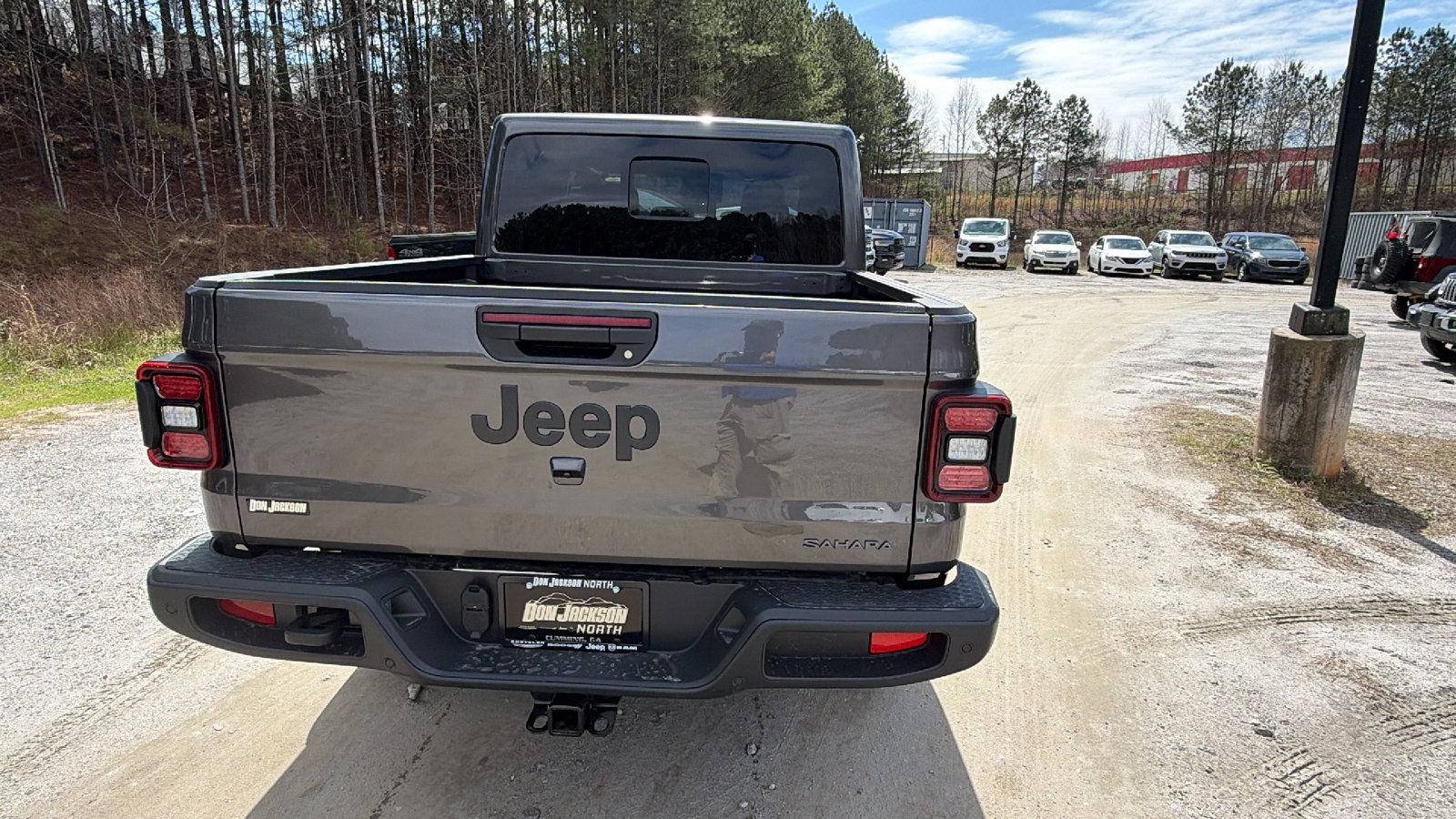 New 2026 Jeep Gladiator Sport AWD/4WD image 9