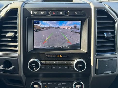 Used 2021 Ford Expedition Max XLT image 16