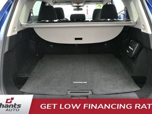 Used 2023 Nissan Rogue SV AWD/4WD image 18