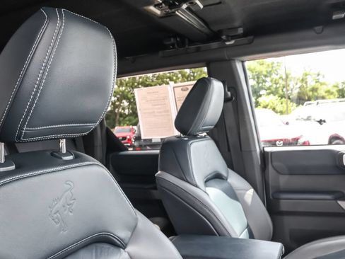 Used 2022 Ford Bronco Outer Banks AWD/4WD image 38