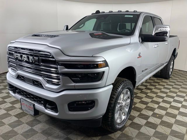 New 2026 RAM 2500 Laramie w/ Sport Appearance Package AWD/4WD image 5