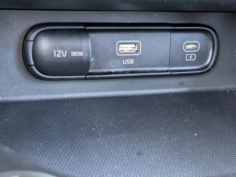 Certified 2024 Kia Seltos S FWD image 23