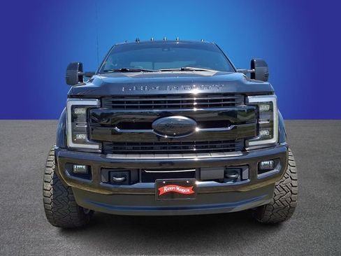 Used 2019 Ford F450 Platinum w/ Platinum Ultimate Package AWD/4WD image 2