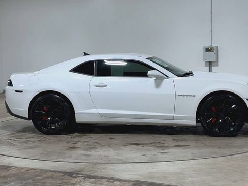Used 2014 Chevrolet Camaro LS image 9