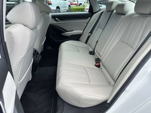 Used 2022 Honda Accord Touring image 23
