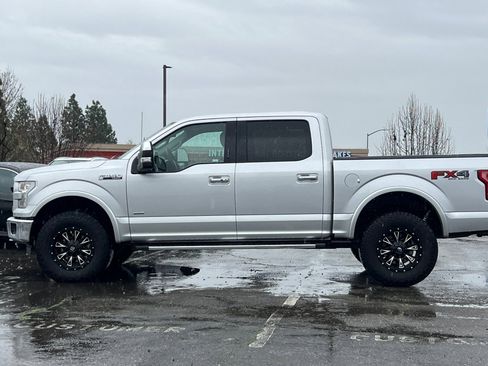 Used 2016 Ford F150 Lariat w/ Equipment Group 502A Luxury image 7