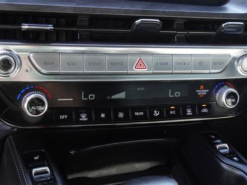 Used 2023 Kia Telluride SX Prestige X-Pro AWD/4WD image 27